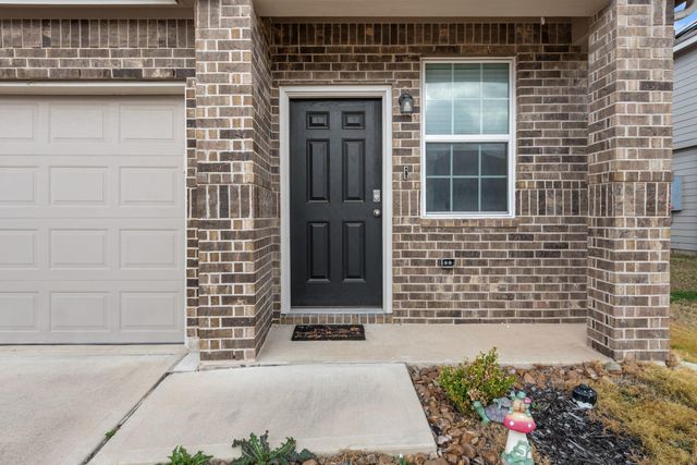 979 Crossing Drive, Bryan, TX 77803