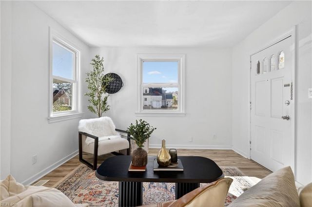 228 E Westmont AVE, Norfolk, VA 23503