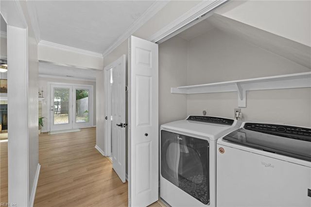 4622 Stonebridge LN, Virginia Beach, VA 23462