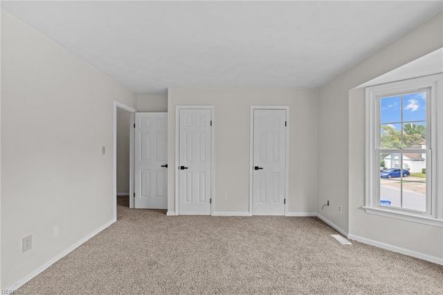 4622 Stonebridge LN, Virginia Beach, VA 23462