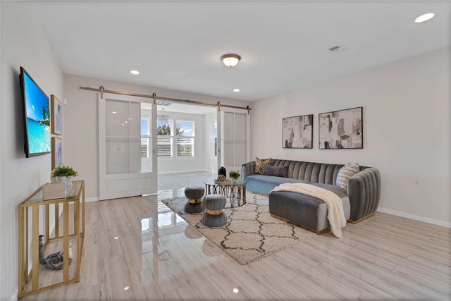 7616 Heritage Drive, Little Elm, TX 76227