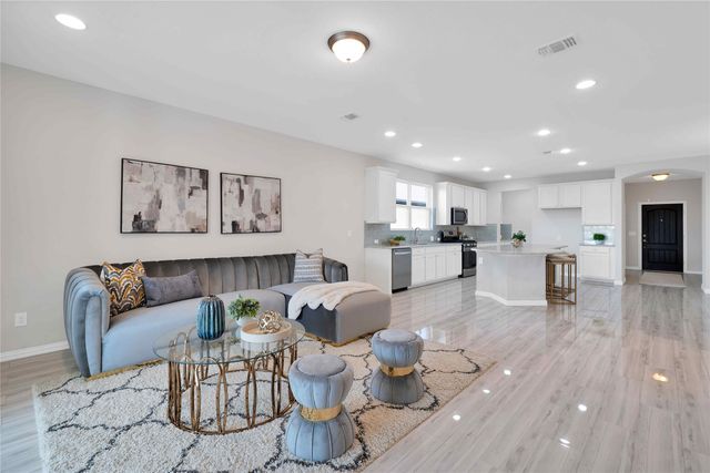 7616 Heritage Drive, Little Elm, TX 76227