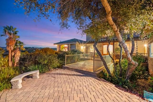 18351 WOODS HILL, Ramona, CA 92065