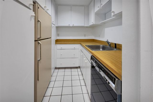 116 OAKMONT LANE, New Smyrna Beach, FL 32168