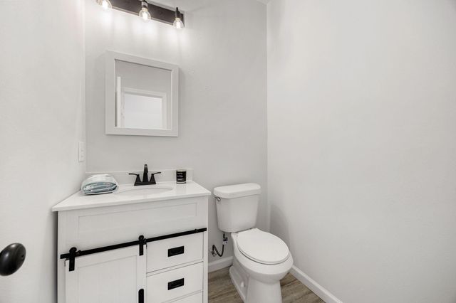 8 Donna Court B, Brookshire, TX 77423