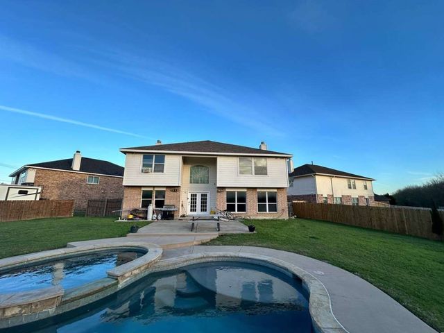 5753 Lionfish Way, Fort Worth, TX 76131