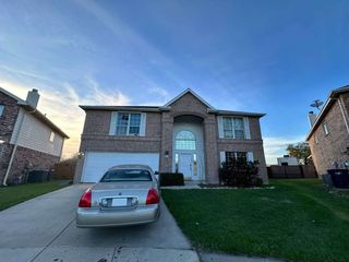 5753 Lionfish Way, Fort Worth, TX 76131