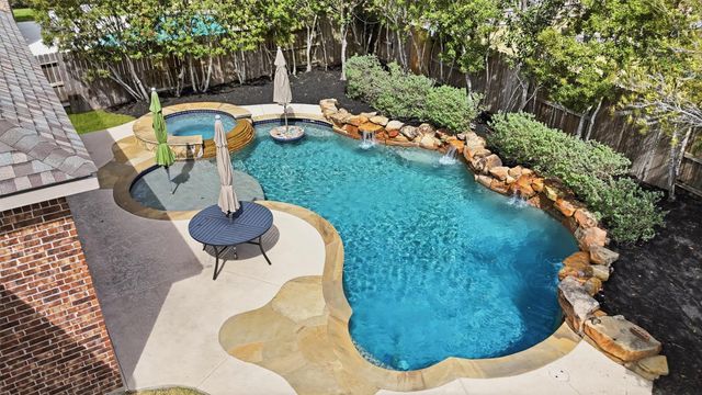 12522 Gable Mills Drive, Cypress, TX 77433