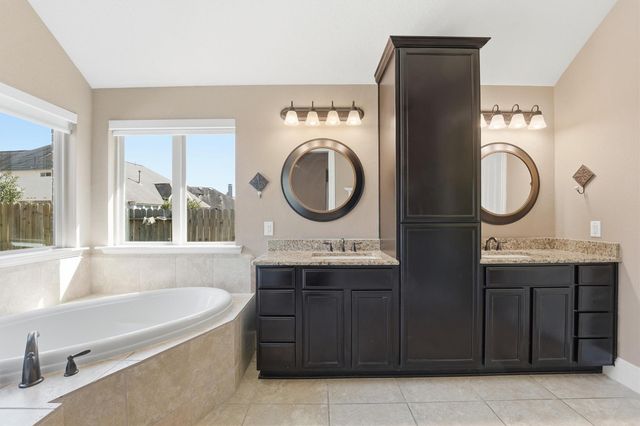 12522 Gable Mills Drive, Cypress, TX 77433