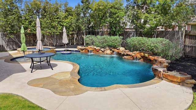 12522 Gable Mills Drive, Cypress, TX 77433