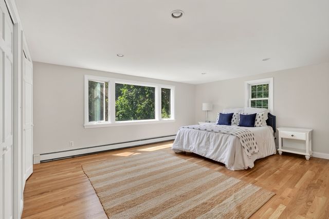 124 Hobart St, Hingham, MA 02043