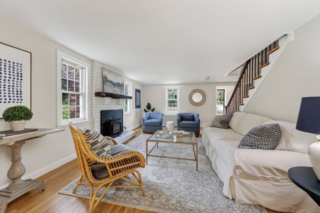124 Hobart St, Hingham, MA 02043