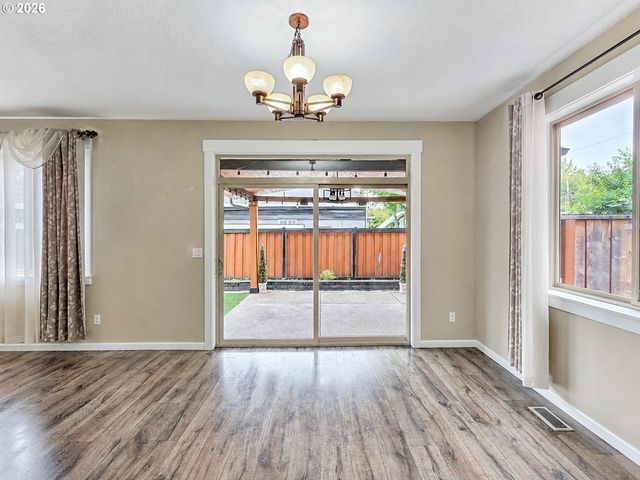 17478 Sw MAX Ct, Beaverton, OR 97078
