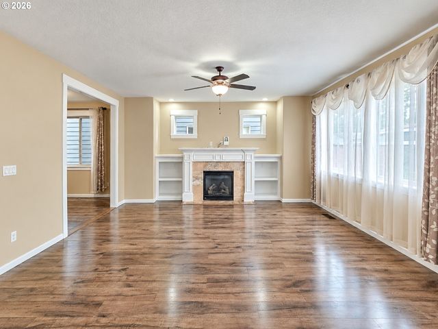 17478 Sw MAX Ct, Beaverton, OR 97078