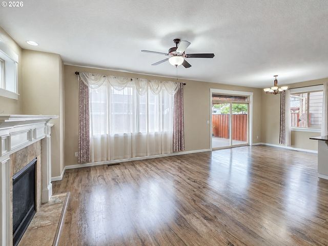 17478 Sw MAX Ct, Beaverton, OR 97078