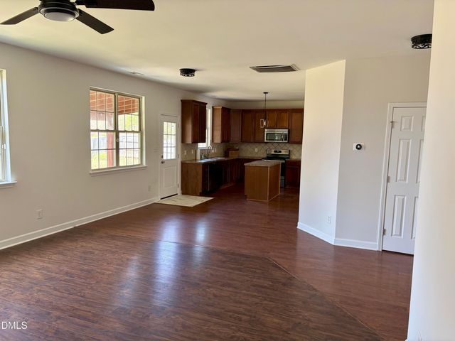 33 W Smoketree Court, Clayton, NC 27527