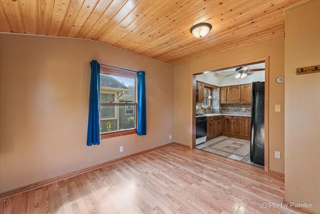 1398 Floresta Vista Lane, Crystal Lake, IL 60014