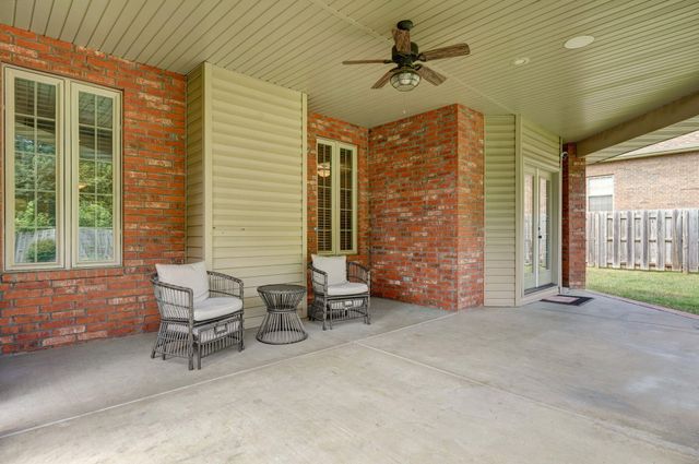 3671 West Broadmoor Street, Springfield, MO 65807