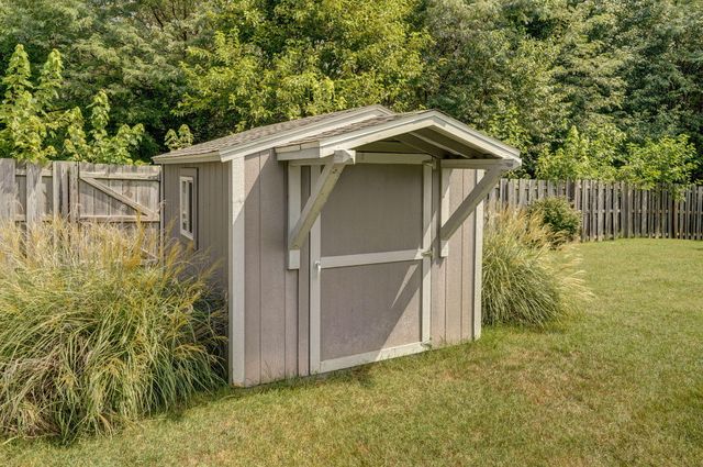 3671 West Broadmoor Street, Springfield, MO 65807