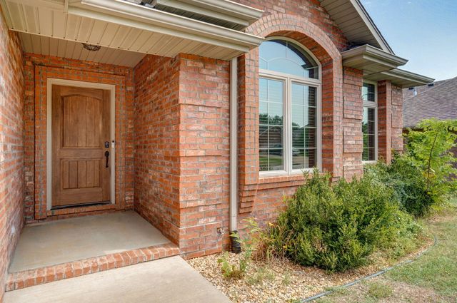 3671 West Broadmoor Street, Springfield, MO 65807