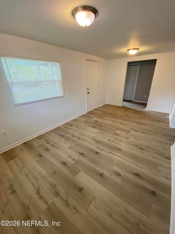 12312 PULASKI Road, Jacksonville, FL 32218