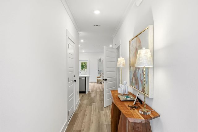 108 Bismark Boulevard 52, Destin, FL 32541