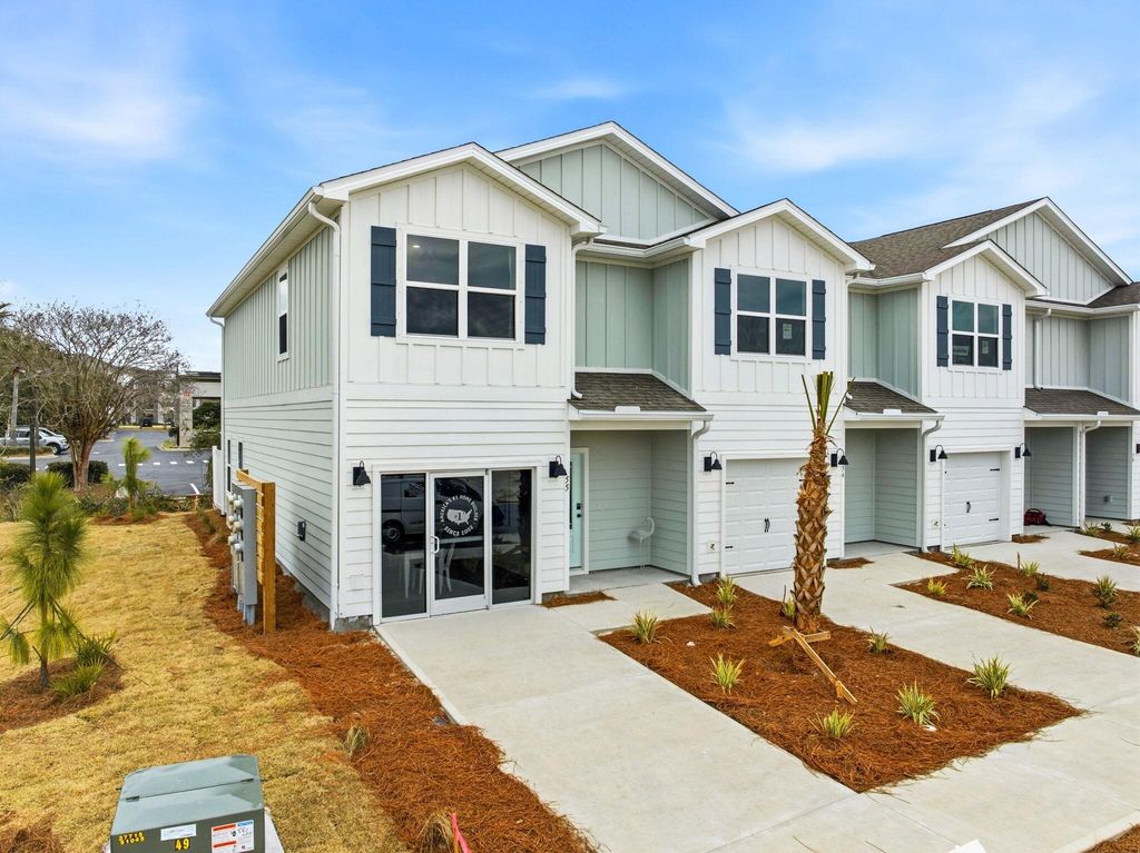108 Bismark Boulevard 52, Destin, FL 32541