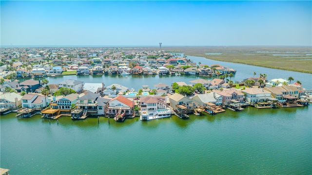 13726 Cayo Gorda Ct, Corpus Christi, TX 78418