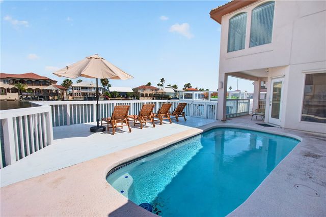 13726 Cayo Gorda Ct, Corpus Christi, TX 78418