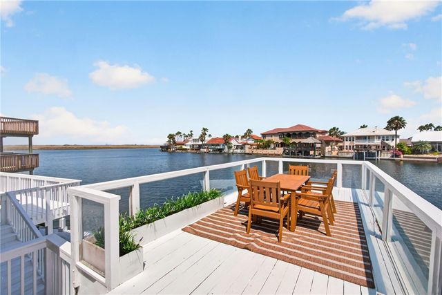 13726 Cayo Gorda Ct, Corpus Christi, TX 78418