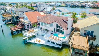 13726 Cayo Gorda Ct, Corpus Christi, TX 78418