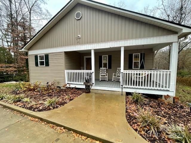 125 Woodland Circle, Rutherfordton, NC 28139