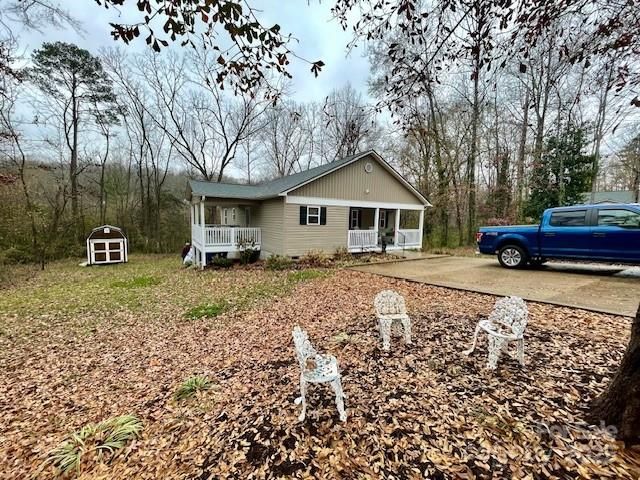 125 Woodland Circle, Rutherfordton, NC 28139