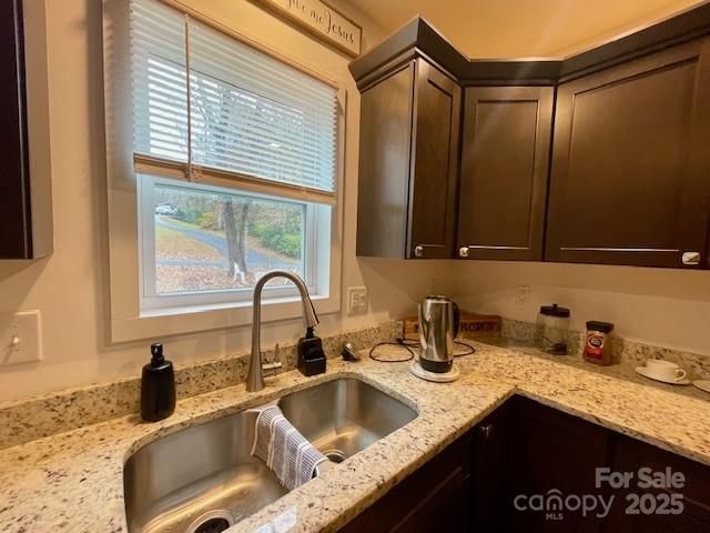 125 Woodland Circle, Rutherfordton, NC 28139