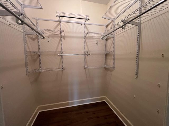 2025 Augusta Drive 807, Houston, TX 77057