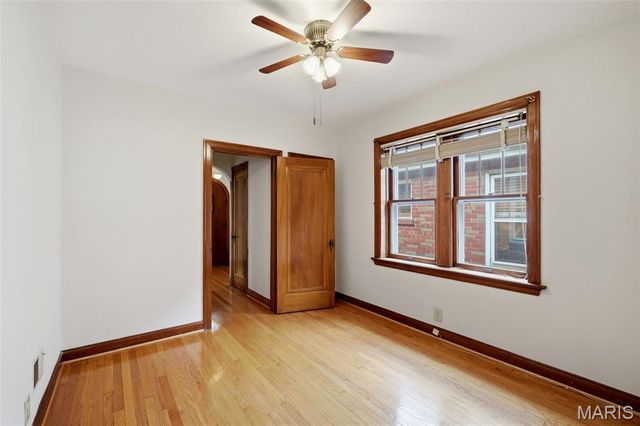 6341 Bancroft Avenue, St Louis, MO 63109