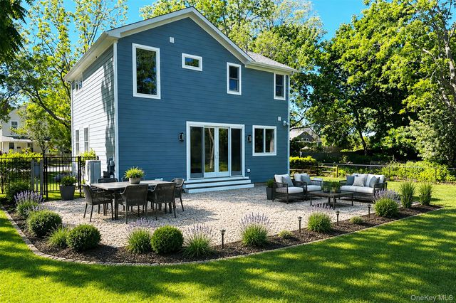 550 Madison Avenue, Greenport, NY 11944