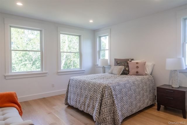 550 Madison Avenue, Greenport, NY 11944