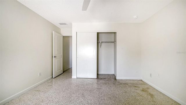2761 HORSESHOE COURT Q4, Sarasota, FL 34235