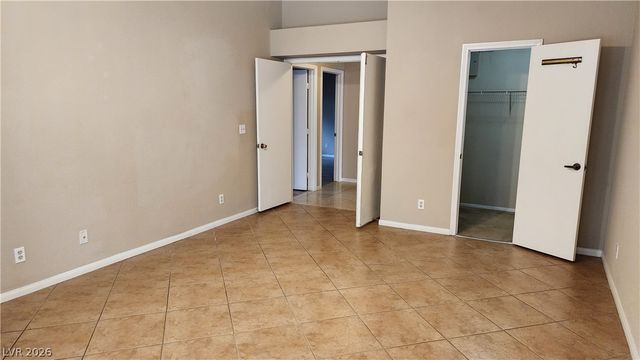 5709 SPICEWOOD Circle, Las Vegas, NV 89130