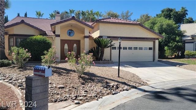 5709 SPICEWOOD Circle, Las Vegas, NV 89130