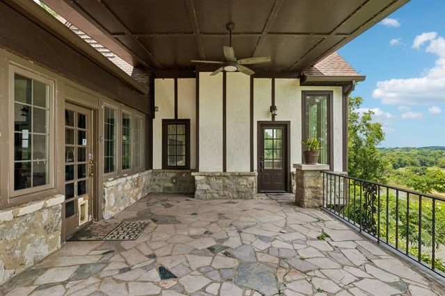 2990 McGavock Pike, Nashville, TN 37214