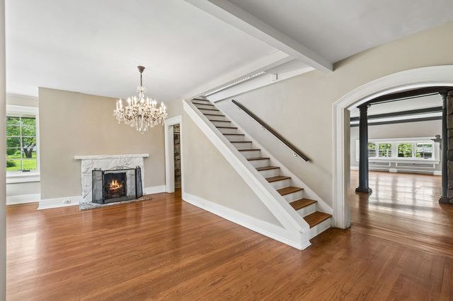 2990 McGavock Pike, Nashville, TN 37214