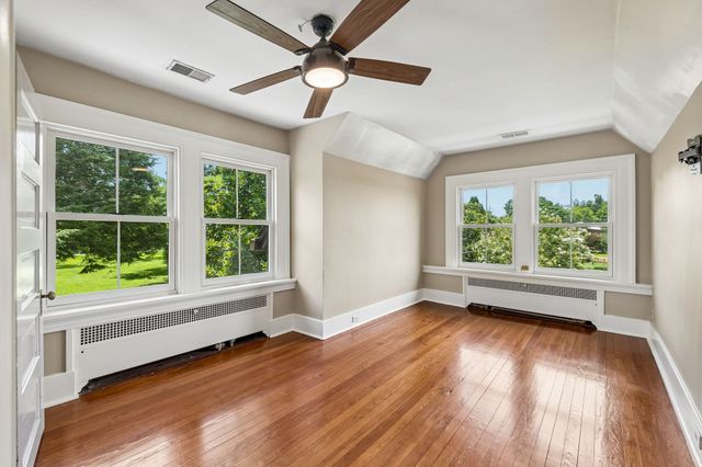 2990 McGavock Pike, Nashville, TN 37214