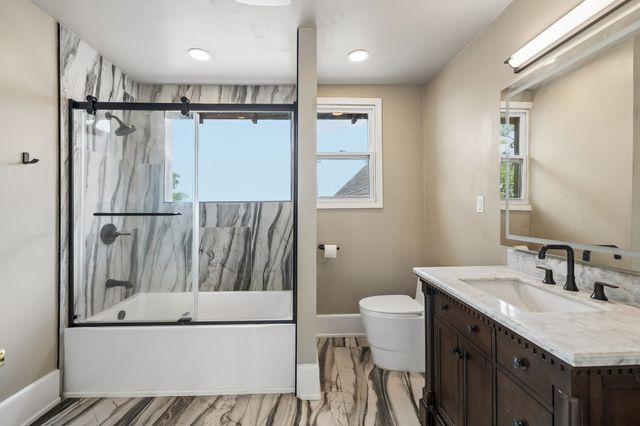 2990 McGavock Pike, Nashville, TN 37214