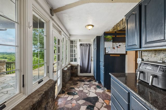 2990 McGavock Pike, Nashville, TN 37214
