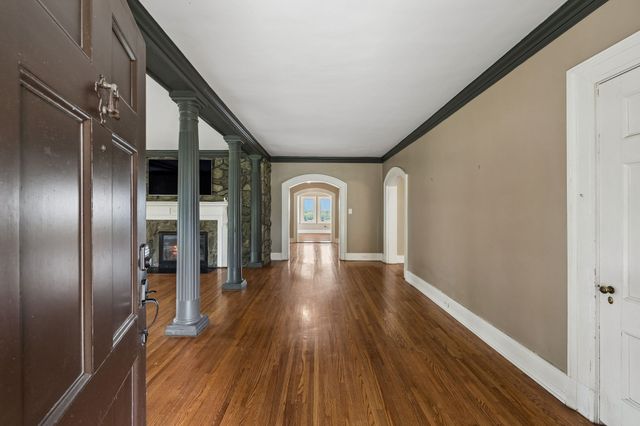 2990 McGavock Pike, Nashville, TN 37214