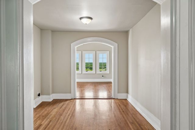 2990 McGavock Pike, Nashville, TN 37214