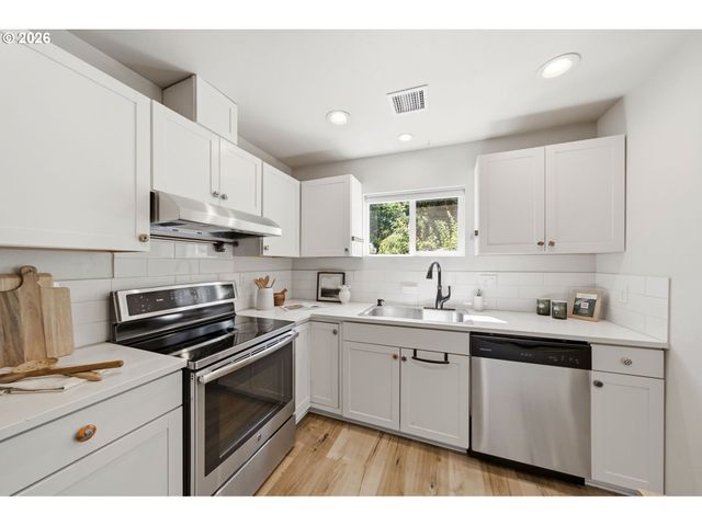 7724 Se 65TH Ave, Portland, OR 97206