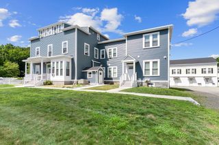 28 Poplar St 9, Danvers, MA 01923